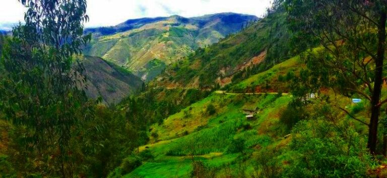 mountains gaia sagrada 6 b 768x354