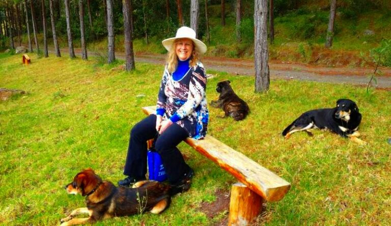 woman gaia sagtada b 768x443