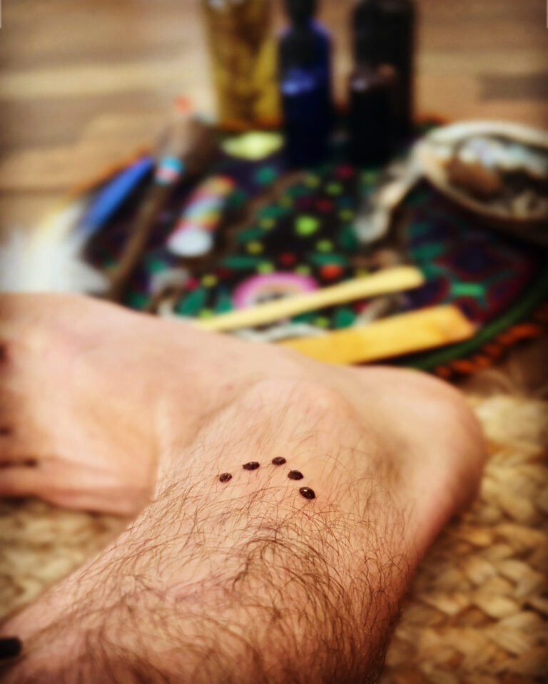 2AF12C80 EBE7 4296 B8BF 834AE06EF9D8 768x959