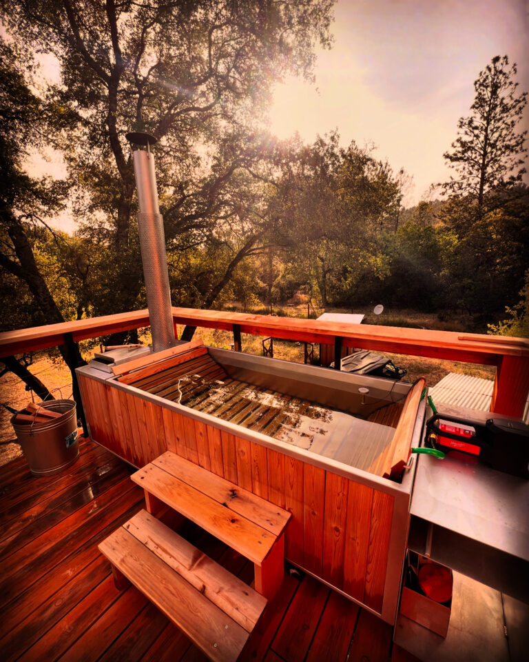 2EDE556C 93C3 438B 8EAD 3CF4E40F34D1 768x960