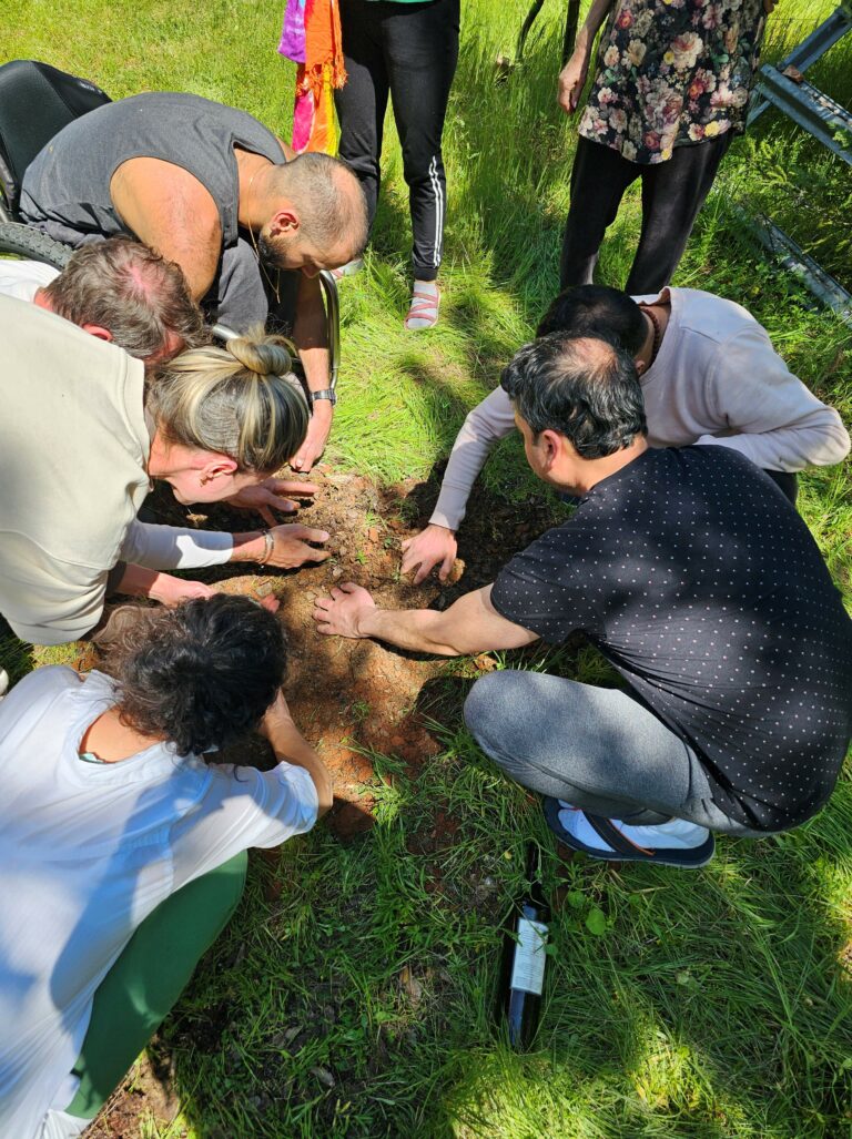 20240421 142519 768x1027