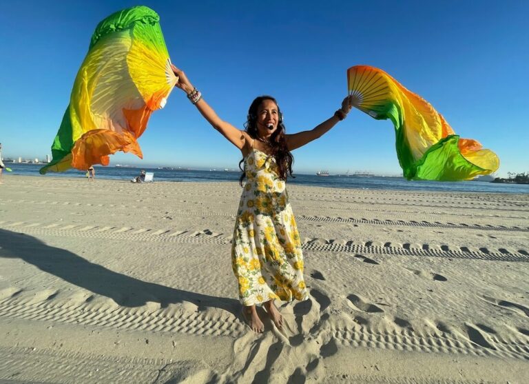 carladancingbeach 768x557